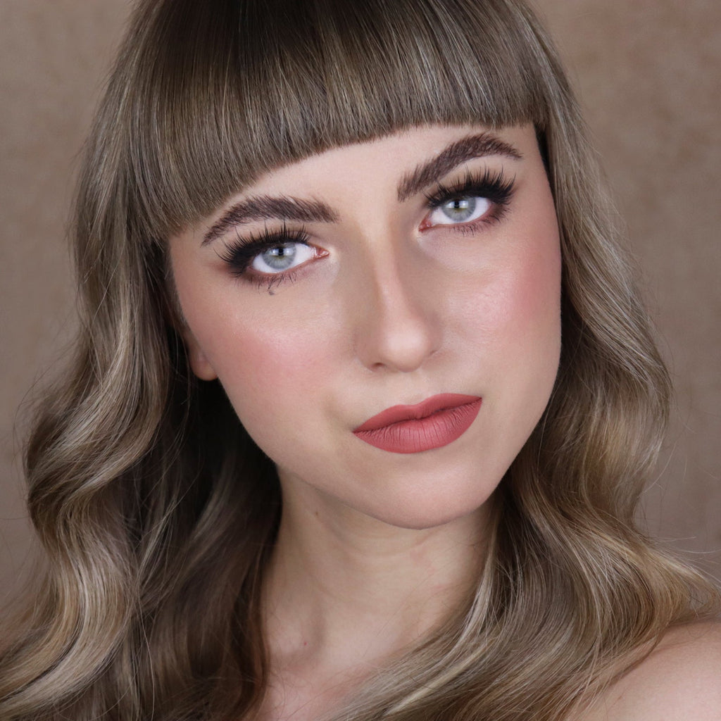 Hidrocor Icy Gray Coloured Contacts | Yearly