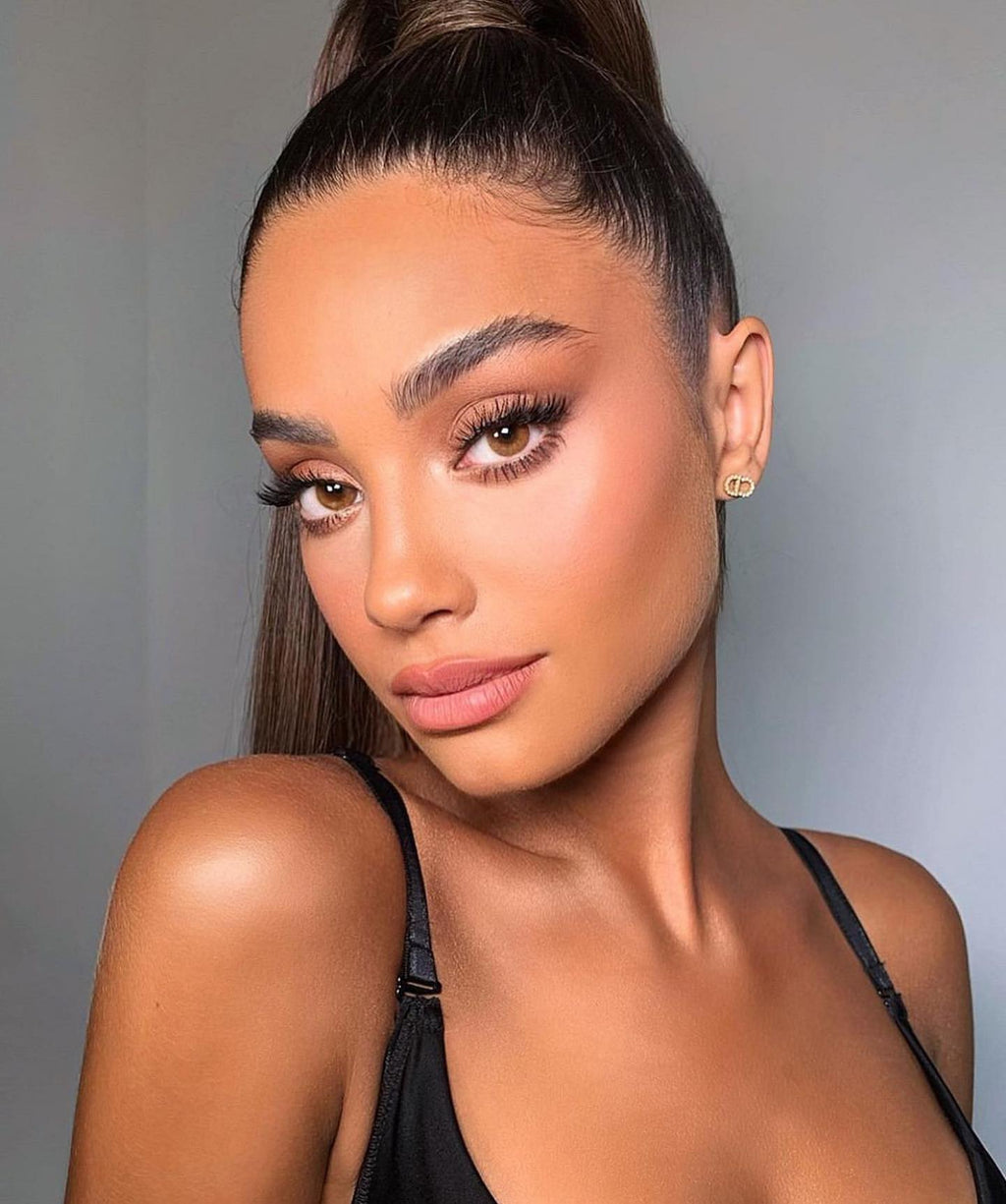 Hidrocor Avela Brown Coloured Contacts | Yearly