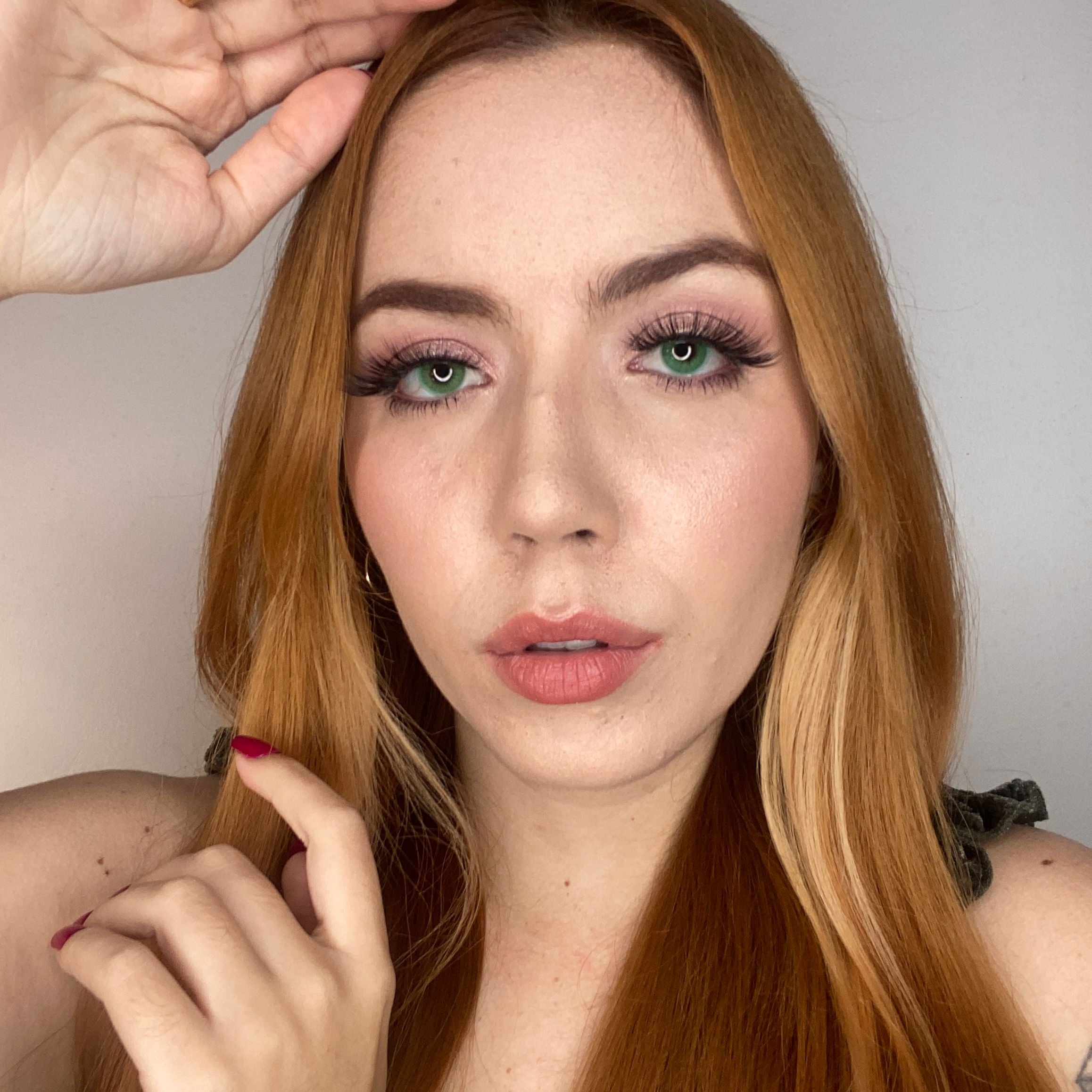 Hidrocor Emerald Green Coloured Contacts | Yearly
