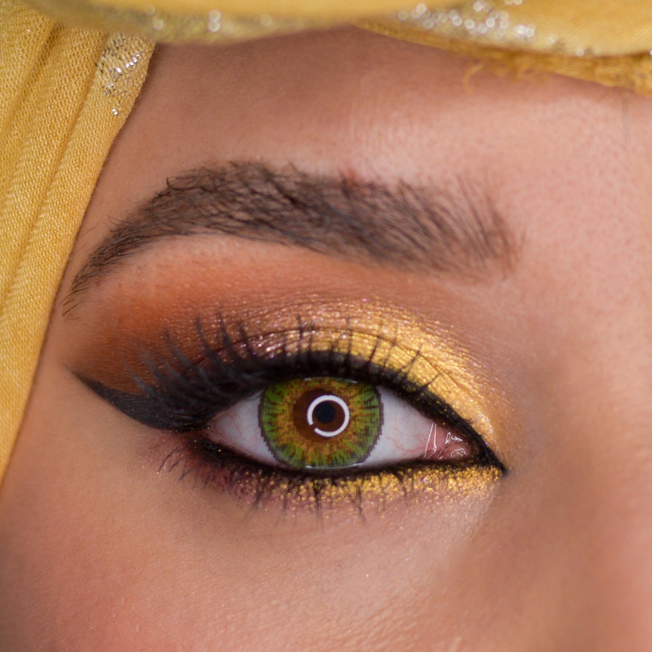 3 Tone Green Coloured Contacts | Yearly