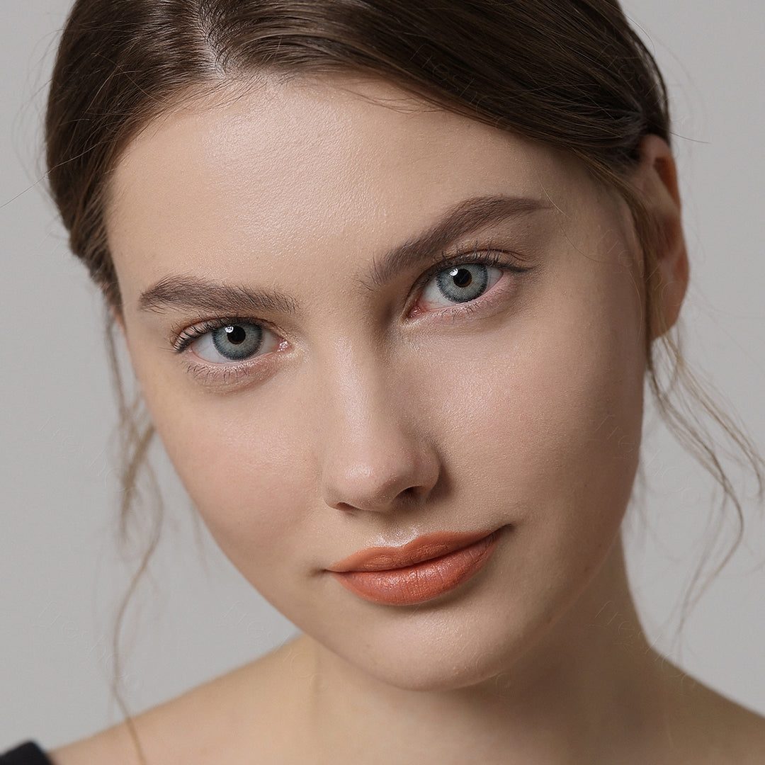 Premium Blue Colored Contacts - Image 4 | Colored Contacts | FreshGo