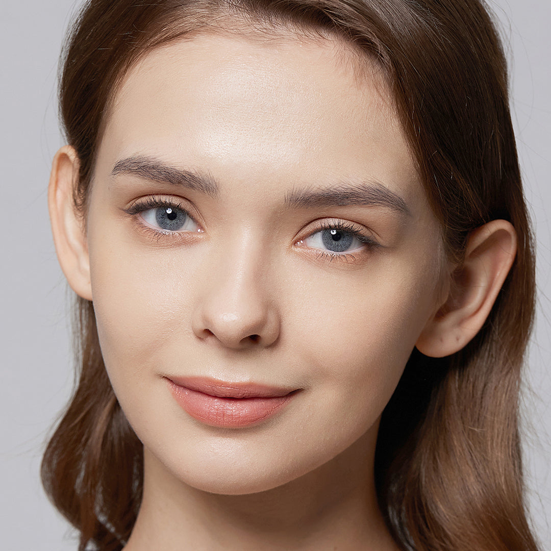 Ocean Gray Coloured Contacts | Yearly
