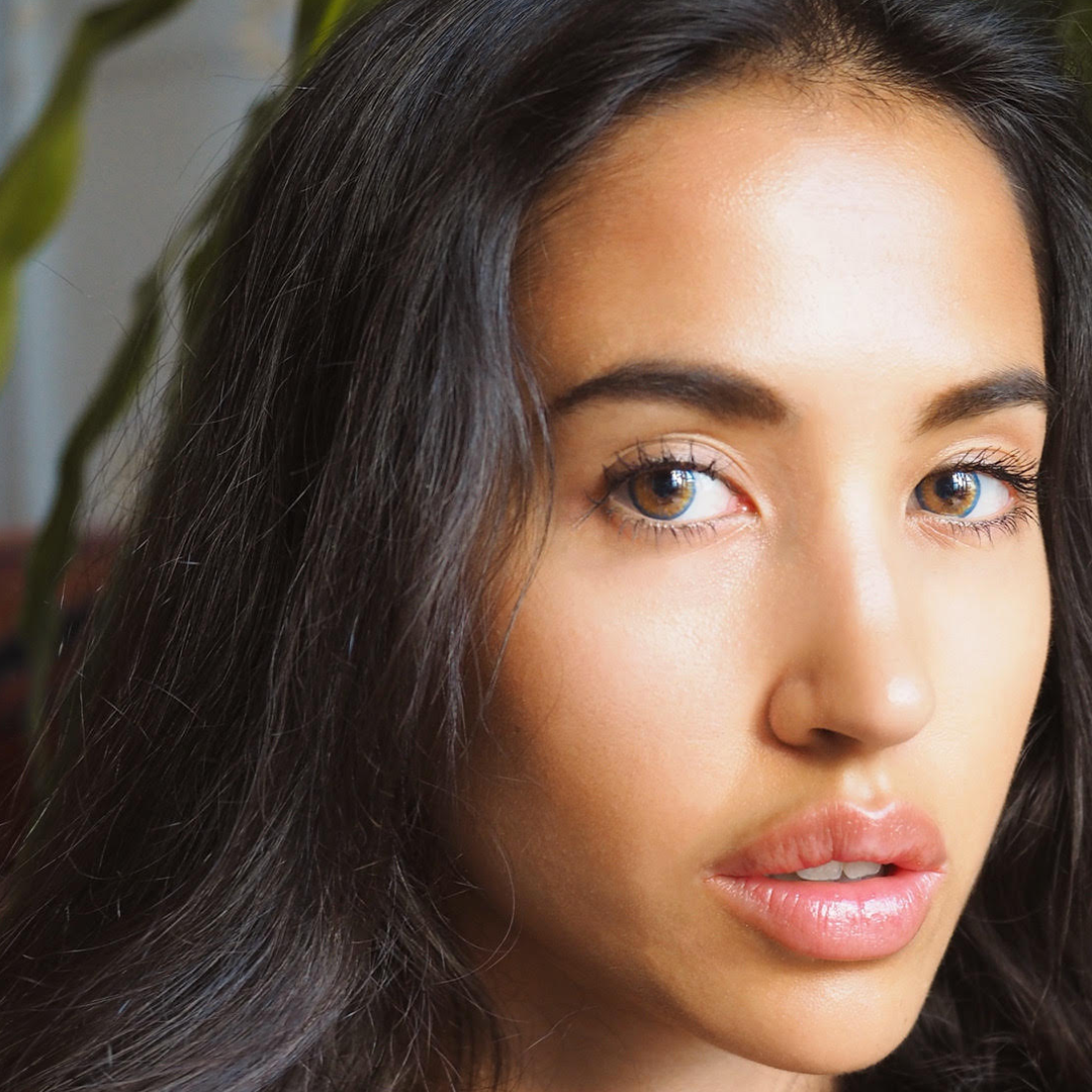 Pro Indian Brown Coloured Contacts | Yearly