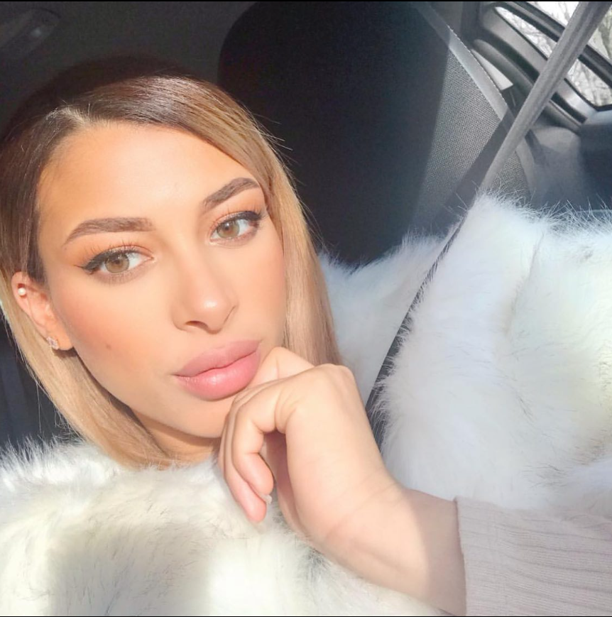 Pro Hazel Coloured Contacts | Yearly