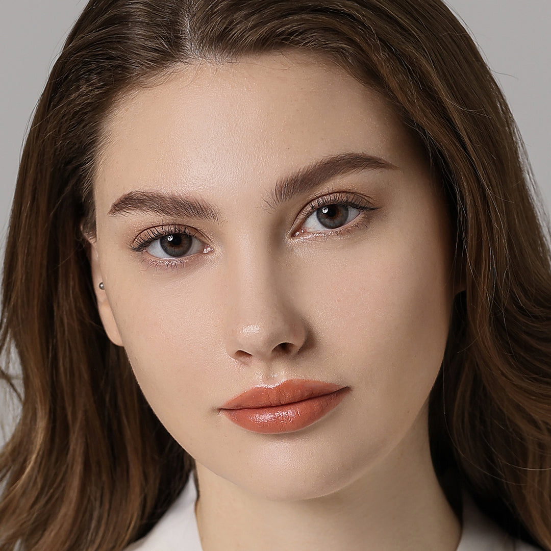 Spanish Real Sky Coloured Contacts | Yearly