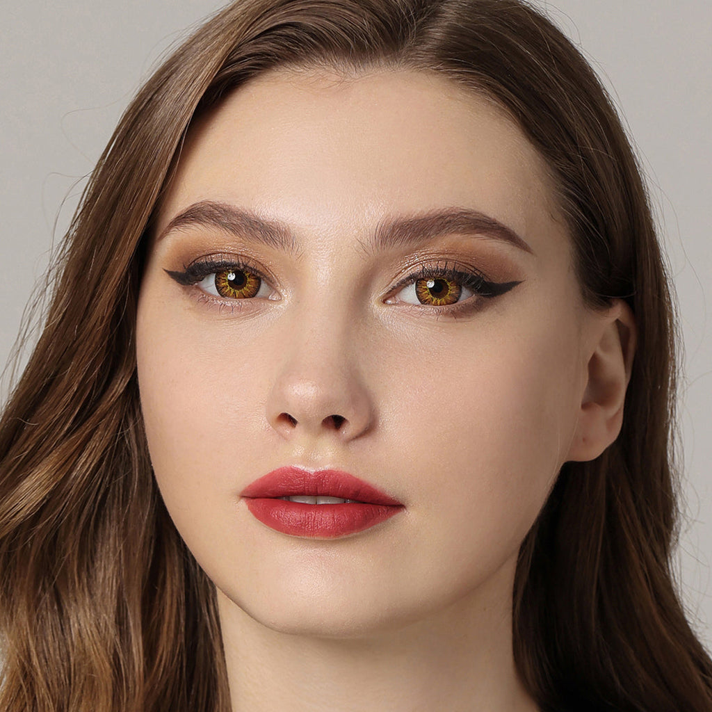 Nonno Sparkle Brown Coloured Contacts | Yearly