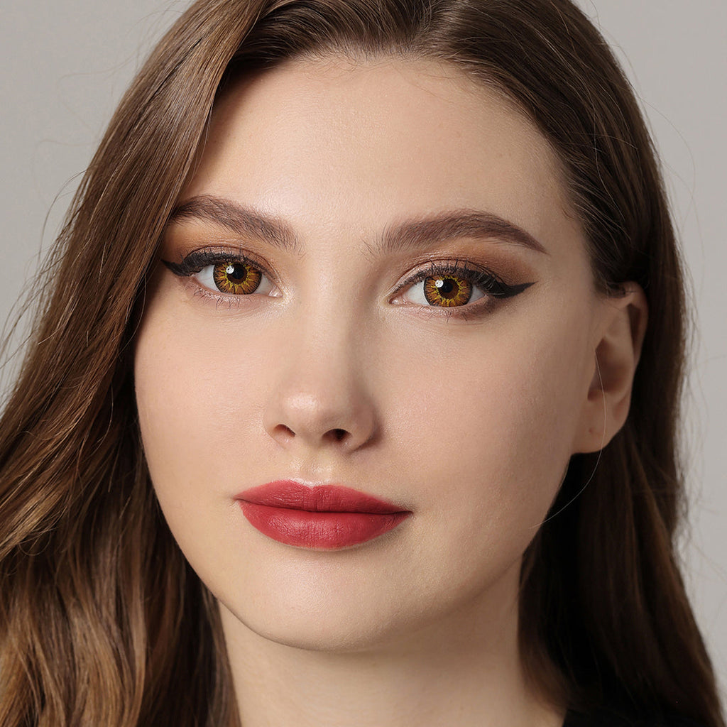 Nonno Sparkle Brown Coloured Contacts | Yearly