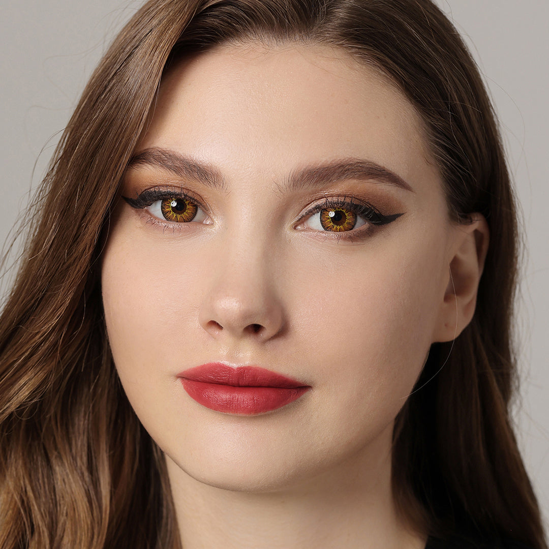 Nonno Sparkle Brown Coloured Contacts | Yearly