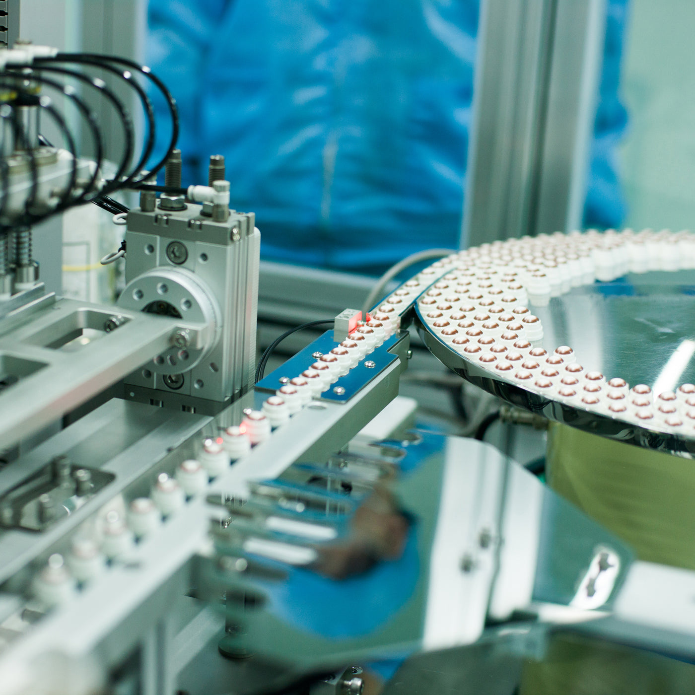 Automated contact lens production line