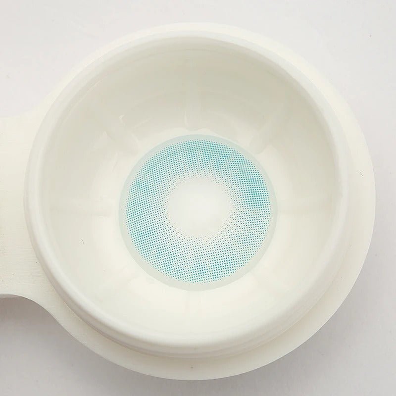 HidrocorAzulBlueColoredContacts_1.jpg